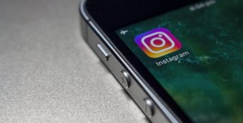 Instagram Tests New Story Algorithm, Influencers Losing Traction & Views